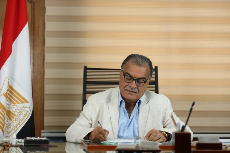 «الحرية المصرى»: الرخصة الذهبية تعكس حرص الرئيس على تذليل العقبات أمام المستثمرين