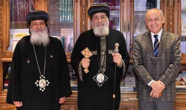 قداسة البابا يستقبل نيافة الأنبا جوزيف في المقر البابوي بالقاهرة