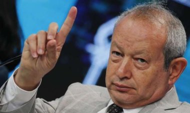 نجيب ساويرس عن إعادة مسرحية «سيدتي الجميلة»: صعب حد يتفوق على فؤاد المهندس وشويكار