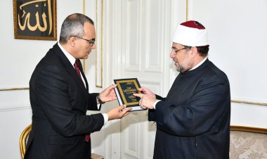 وزير الأوقاف يستقبل سفير مصر خالد عارف لدى جمهورية السنغال