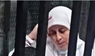 تأجيل محاكمة عائشة الشاطر و30 آخرين لجلسة غدًا