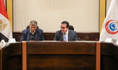 الصحة تضع ضوابط تسمح للصيادلة المؤهلين بإعطاء المرضى الحقن