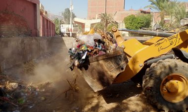 محافظ أسيوط: تكثيف حملات النظافة ورفع المخلفات وصيانة كشافات الإنارة