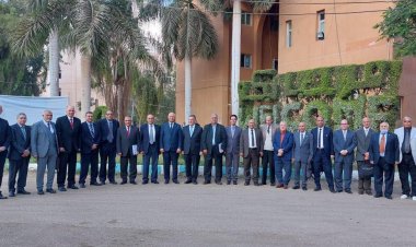 رئيس جامعة بنها يستقبل أعضاء لجنة قطاع العلوم الزراعية بالمجلس الأعلى للجامعات