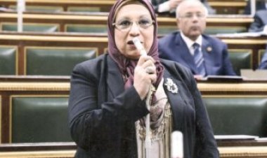 «مُخالفة للدستور».. أول بيان عاجل ضد تطبيق الفاتورة الإليكترونية على الأطباء