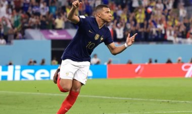 بقيادة ميسي ومبابي.. تشكيل «فيفا» المثالي لعام 2022 بحفل «ذا بيست»