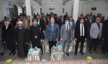 محافظ بني سويف يشهد احتفالية أسرة المنتصرين ويسلم أجهزة تعويضية لذوي الهمم