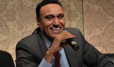 أمسية للشاعر علاء جانب على المسرح الصغير