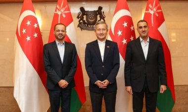 سلطنة عمان وسنغافورة يبحثان أوجه التعاون في المجالات الاقتصادية والثقافية