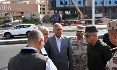 مسئولو الإسكان يتفقدون أعمال تطوير المحاور والطرق الرئيسية بالقاهرة الجديدة