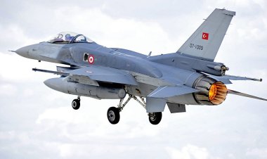 سرب طيور يحطم مقاتلة «إف- 5»  في تركيا