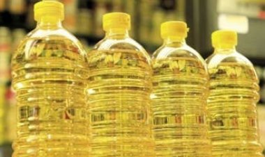 ضبط 1.800 طن زيت طعام تمويني مدعم قبل بيعه بالسوق السوداء بحدائق القبة