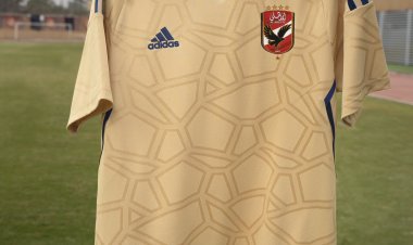 الأهلي يعلن قميصه الاحتياطي الثالث برعاية «أديداس».. صور