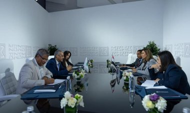 وزيرة الثقافة تعقد سلسلة من الاجتماعات مع المسئولين بالوطن العربي لدعم التعاون المشترك