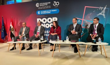 رئيس اقتصادية قناة السويس يستعرض خطة توطين القطاعات الصناعية للشركات الفرنسية