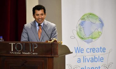 وزير الرياضة يشهد تخريج الدفعة الثانية من المتدربين ببرنامج «تيسين كروب»