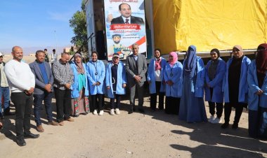 وزير القوى العاملة يتفقد وحدة تدريب متنقلة بطور سيناء