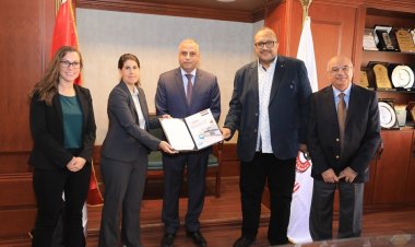 محافظ سوهاج يستقبل وفد الوكالة الأمريكية للتنمية الدولية