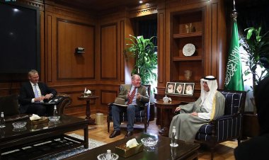 السعودية.. وزير الدولة للشؤون الخارجية يستقبل سفيري أستراليا ونيوزلندا لدى المملكة