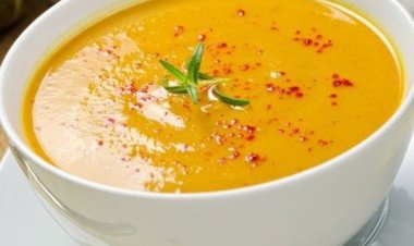 5 أكلات تُشعرك بالدفء.. شوربة العدس الأشهر