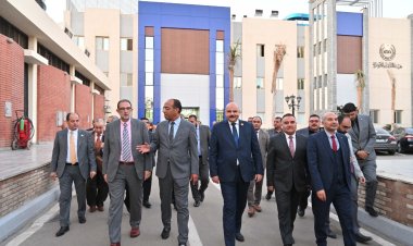 رئيس هيئة الدواء يستقبل لجنة الصحة بمجلس الشيوخ