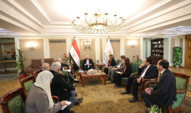 وزير التعليم العالي يُناقش مع وفد الوكالة الأمريكية للتنمية الدولية مُبادرة «المعلم المُتميز»