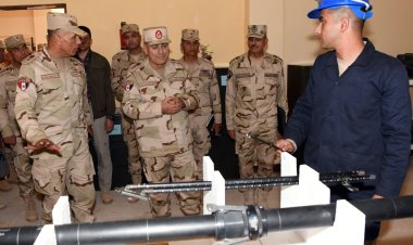 رئيس الأركان يشهد بياناً عملياً للتكتيكات الصغرى والمهارة في الميدان لإحدى تشكيلات المنطقة الغربية العسكرية