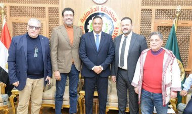 محافظ الدقهلية يستقبل إدارة مهرجان المنصورة المسرحي الإقليمي للتحضير للدورة الثانية
