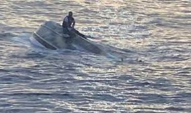 غرق مركب صيد بعد جنوح عائمة سياحية بالأقصر