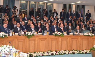 رئيس الوزراء بإحتفالية الرقابة الإدارية: مصر وضعت سياسيات واضحة لمكافحة الفساد