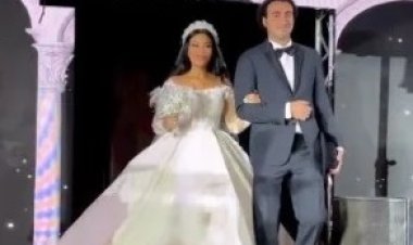 بالصور.. علي ربيع يحتفل بعقد قران شقيقته