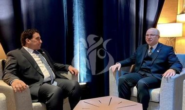 المنفي ورئيس الحكومة الجزائرية يشددان على ضرورة الحفاظ على وحدة ليبيا