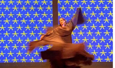 شاهد| متحف الحضارة يشهد حفل باليه تحييه إيمي سلطان