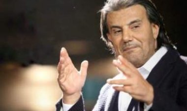 سمير صفير يكشف  تطورات حالته الصحية بعد تعرضه لحادث خطير