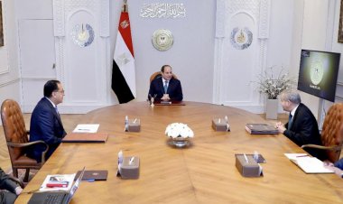 الرئيس السيسي يتابع موقف مخزون السلع الغذائية ويوجه بالحفاظ عليه