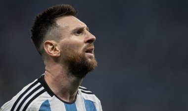 برشلونة يضع اللمسات الأخيرة تمهيدًا لعودة «البرغوت»  