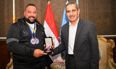 محافظ الغربية يكرّم  حامد خلاف لحصوله على المركز الأول في بطولة العالم للقوة البدنية