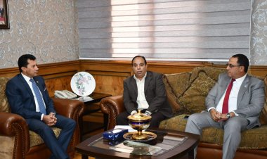 وزير الرياضة يبحث استعدادات اتحاد تنس  الطاولة للبطولات المقبلة