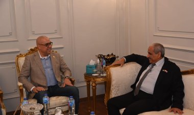 وزير الإسكان يلتقى نظيره الفلسطينى لبحث التعاون في إصدار تشريعات الإسكان.. وتدريب الكوادر الفلسطينية