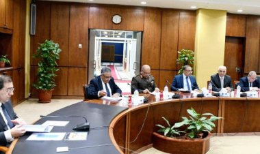 وزير البترول يجتمع مع مجلس إدارة الهيئة العامة للمنطقة الاقتصادية للمثلث الذهبي