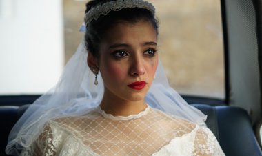 «بين الأمواج» ينطلق تجاريًا بموطنه في دور العرض المغربية