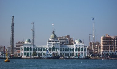 بعد موافقة النواب على قانون هيئة قناة السويس.. توقعات بتحقيق 8  مليار دولار إيرادات