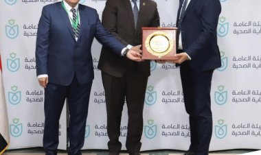 رئيس هيئة الرعاية الصحية يستقبل نظيره السعودي لبحث سبل التعاون