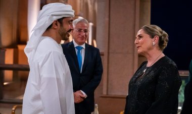 عبدالله بن زايد يلتقي «السيدة الأولى بـ إسرائيل» في أبو ظبي