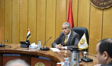 وزير القوى العاملة يتابع تفعيل بروتوكول التعاون مع الاتصالات بشأن ميكنة الخدمات