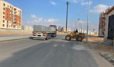 محافظ سوهاج يواصل جولاته الميدانية لتفقد الأسواق ومنافذ بيع السلع الغذائية