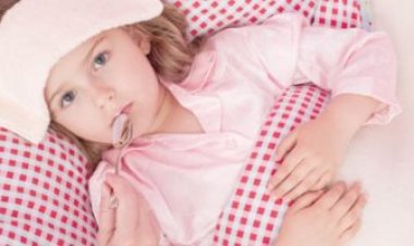 الإنفلونزا تهدد حياة الأطفال ذوي الأمراض المزمنة.. أطباء: «التطعيم يقيهم مخاطرها»