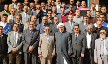 رئيس جامعة الأزهر يتفقد كلية الشريعة والقانون بدمنهور