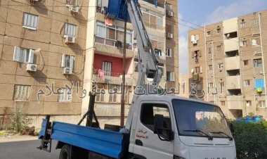 مواصلة أعمال النظافة والتجميل ورفع كفاءة الإنارة العامة بالإسماعيلية