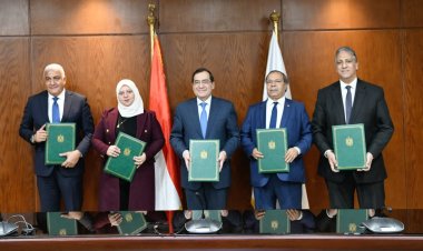 البترول: توقيع اتفاقيتي تعاون في مجال التنمية المجتمعية بمطروح وجنوب سيناء